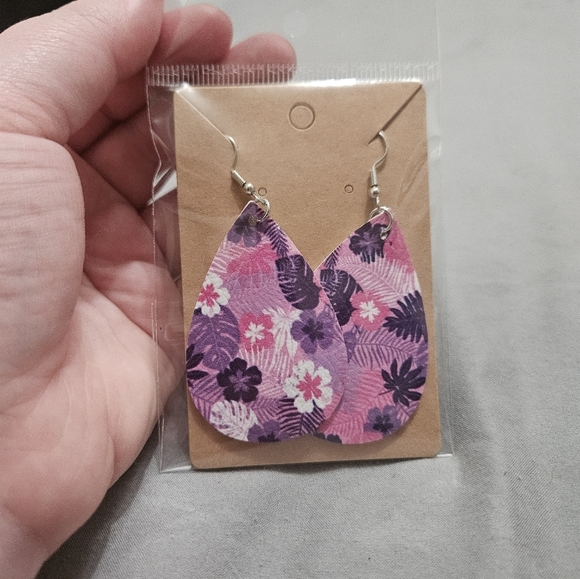 Pink And Purple Floral Faux Leather Drop Earrings! - Picture 1 of 3